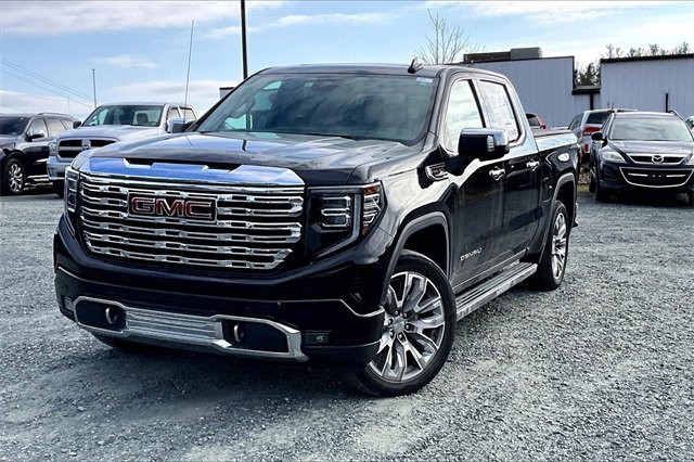 Used 2023 GMC Sierra 1500 Denali w/ Denali Reserve Package image 2