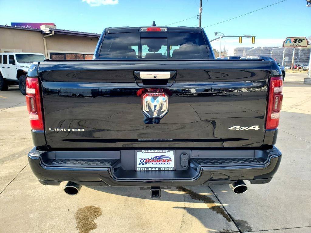 Used 2022 RAM 1500 Limited w/ Body-Colour Bumper Group image 27