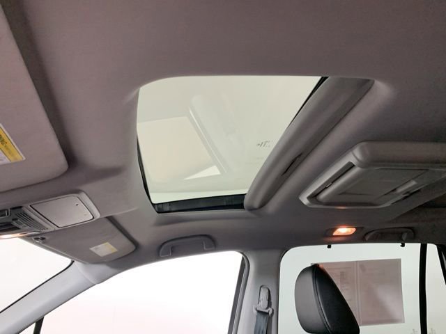 Used 2017 Honda Pilot Elite image 29