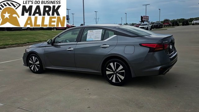 Used 2021 Nissan Altima 2.5 SV w/ SV Premium Package FWD image 6