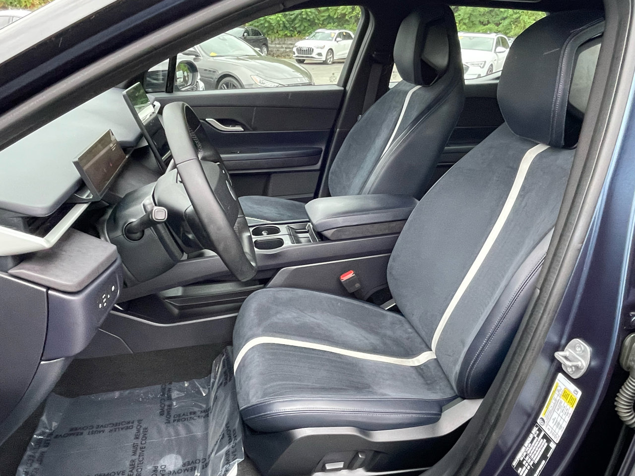 Used 2023 Fisker Ocean One image 34