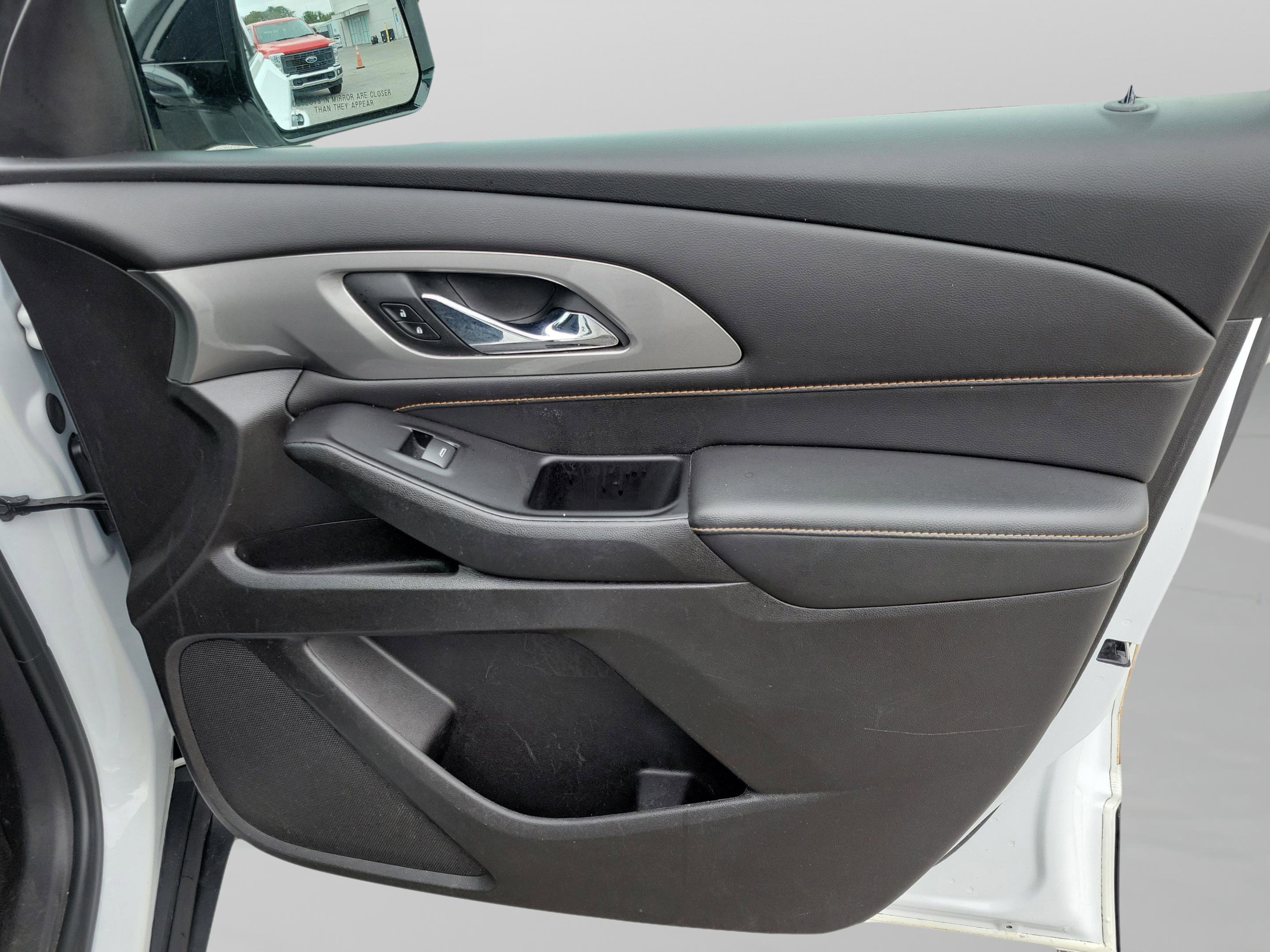 Used 2019 Chevrolet Traverse LS image 29