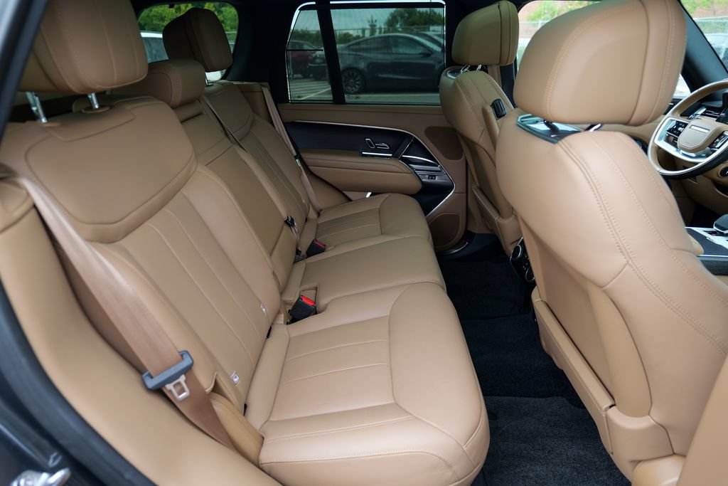 Used 2024 Land Rover Range Rover SE AWD/4WD image 34