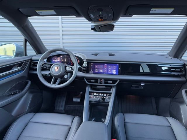 New 2025 Porsche Macan Electric image 36
