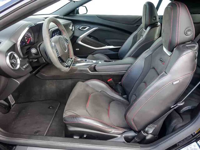 Used 2021 Chevrolet Camaro ZL1 RWD image 17