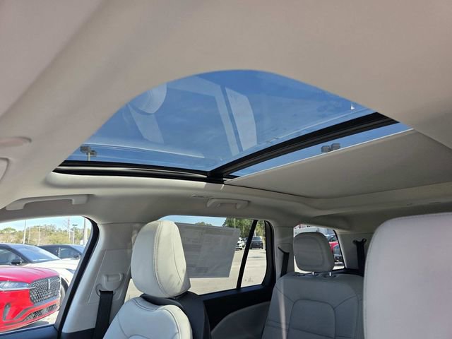 New 2026 Lincoln Aviator 2WD image 9