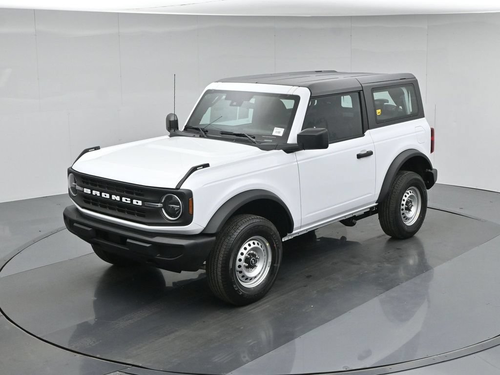 New 2026 Ford Bronco 2-Door AWD/4WD image 32