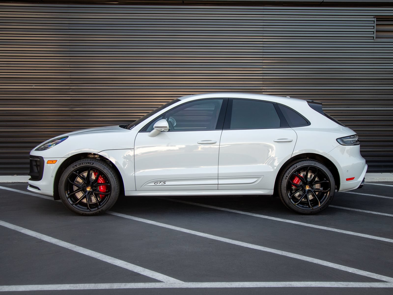 New 2026 Porsche Macan GTS AWD/4WD image 2
