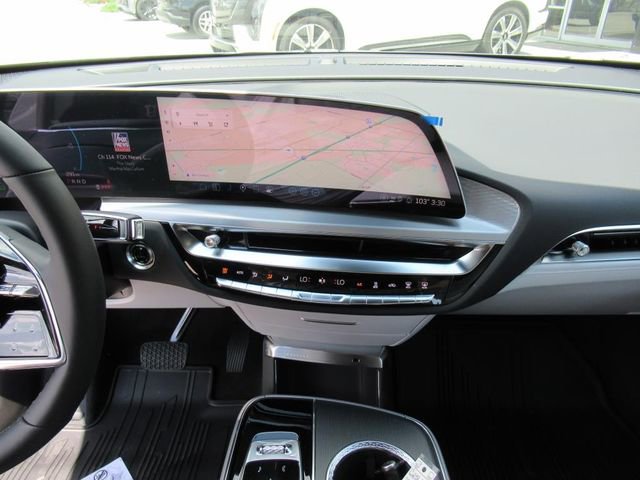 New 2025 Cadillac Lyriq Luxury image 19