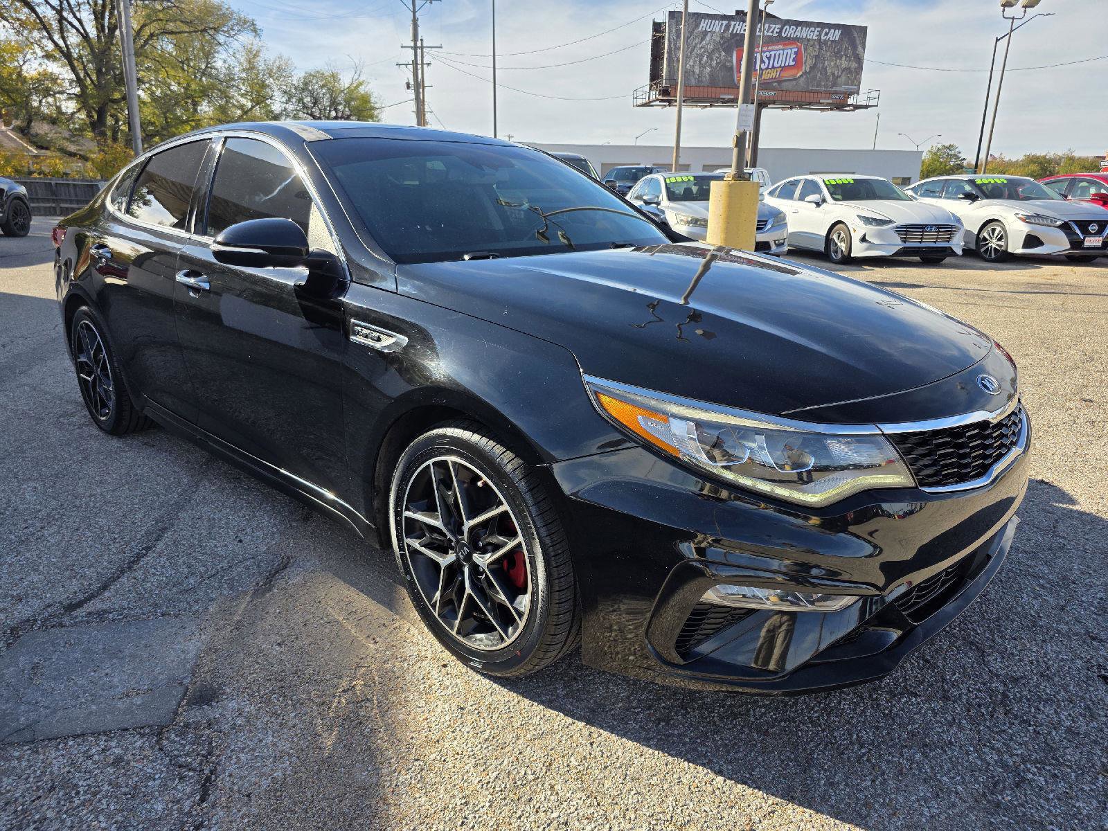 Used 2020 Kia Optima SX image 2