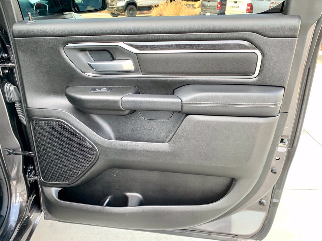 Used 2024 RAM 1500 Big Horn AWD/4WD image 23