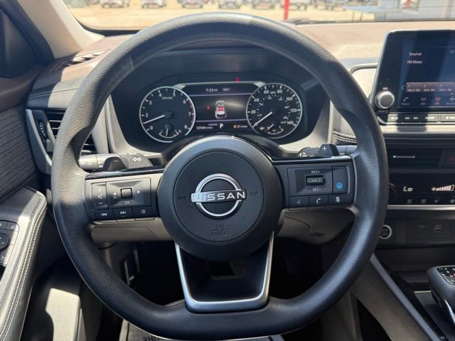 Certified 2023 Nissan Rogue SV FWD image 9