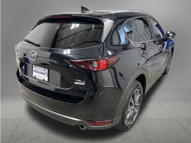 Used 2018 MAZDA CX-5 Touring w/ Preferred Equipment Package AWD/4WD image 5