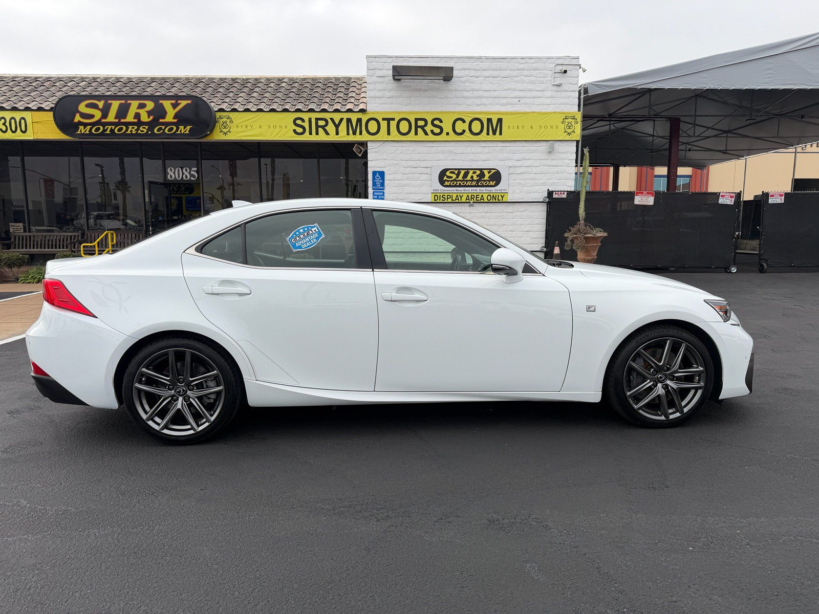 Used 2020 Lexus IS 300 F Sport w/ F Sport Package RWD image 2