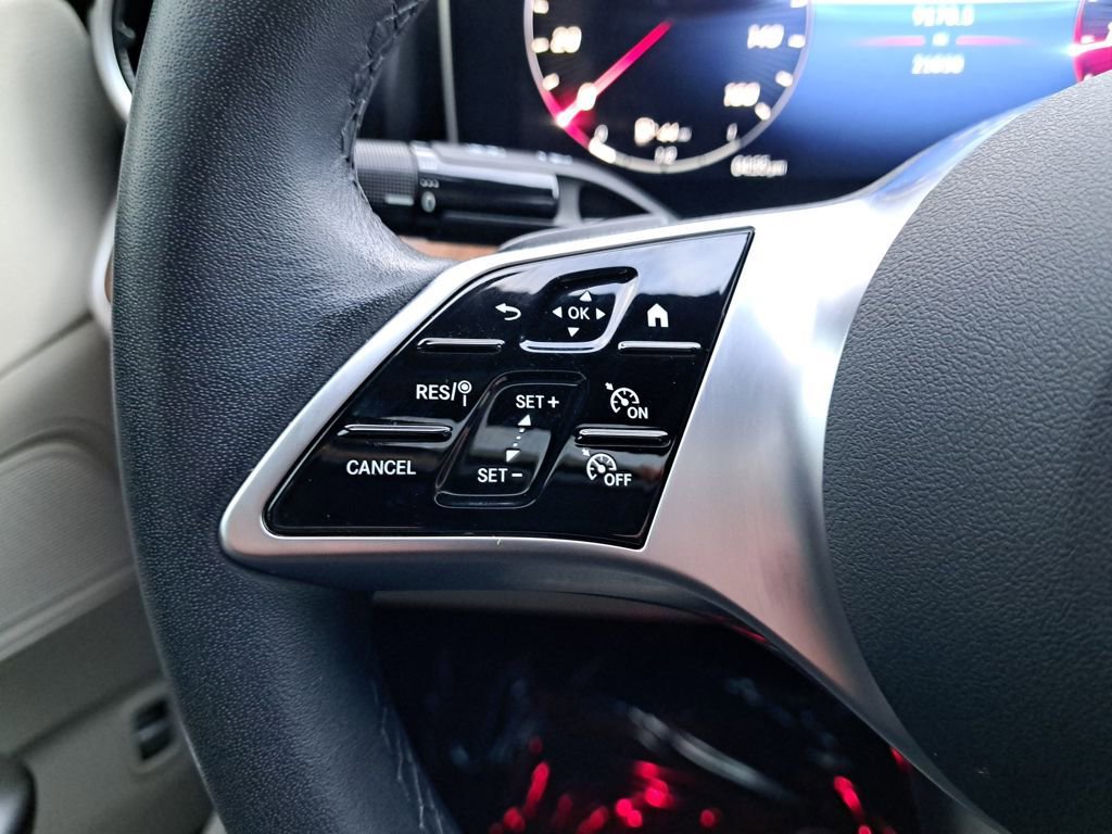 Used 2022 Mercedes-Benz C 300 4MATIC Sedan image 29