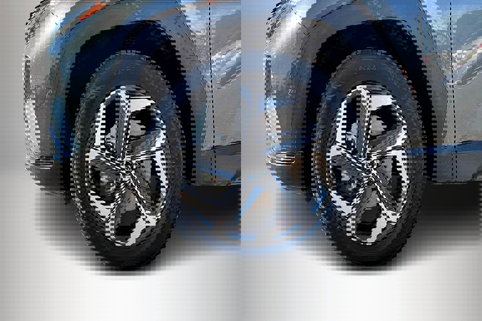 Used 2024 Hyundai Tucson Limited image 34