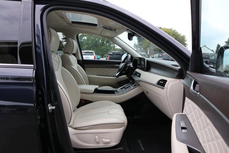 Used 2020 Hyundai Palisade Limited image 23