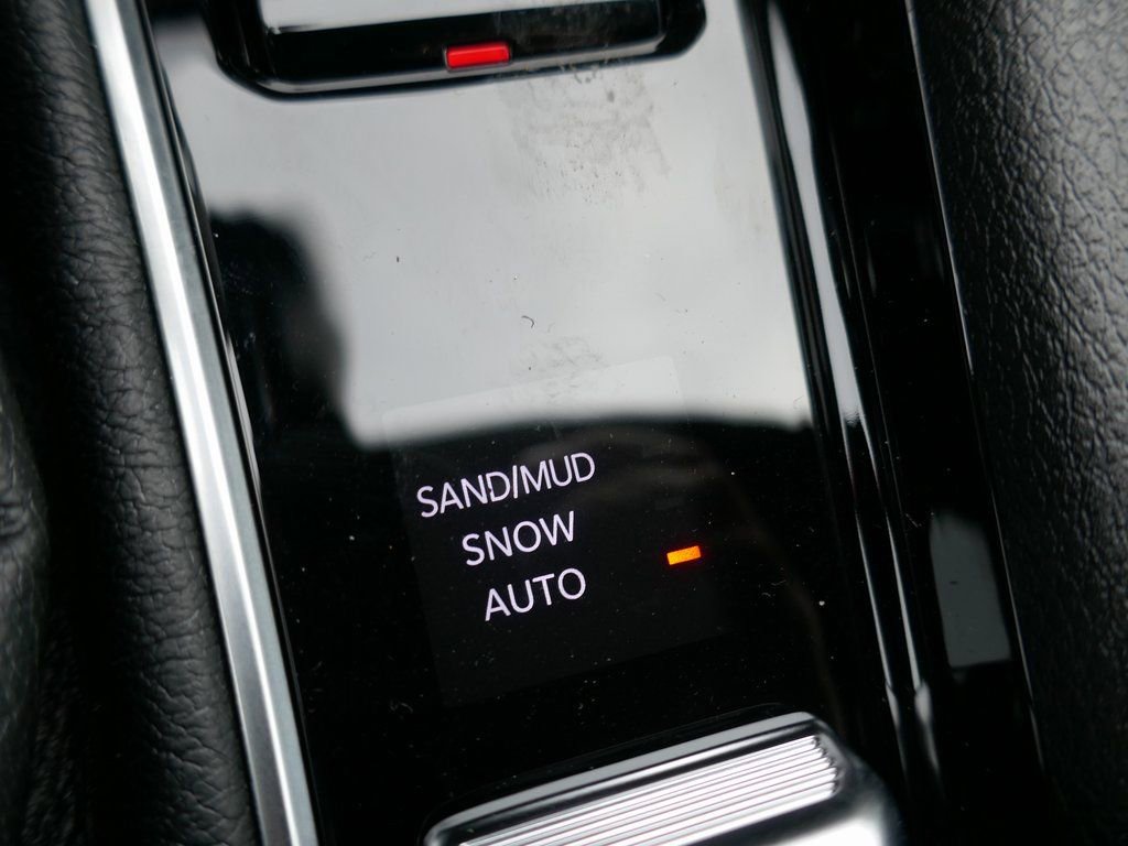 New 2026 Jeep Compass Latitude image 18