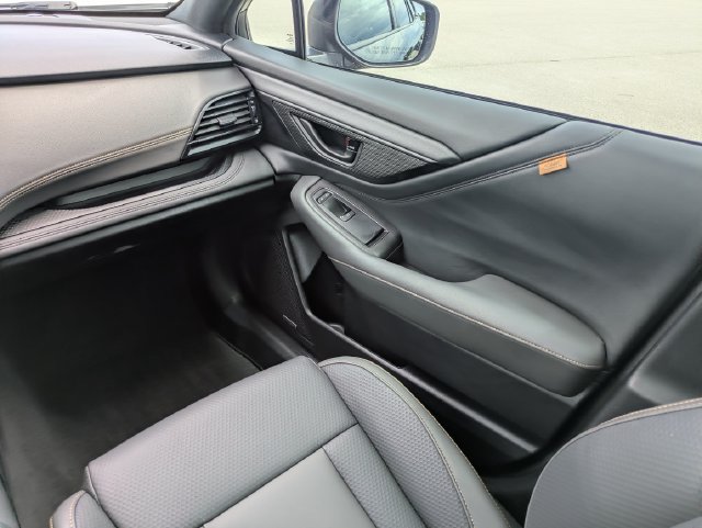 Used 2025 Subaru Outback Wilderness AWD/4WD image 20