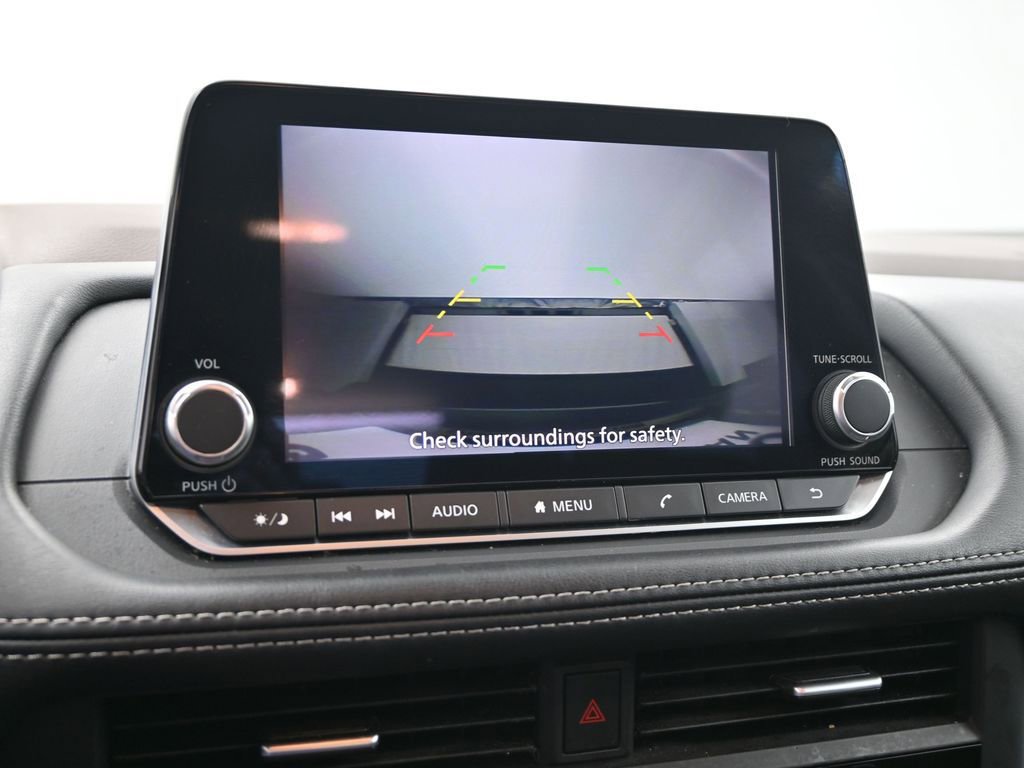 Used 2023 Nissan Rogue S image 20