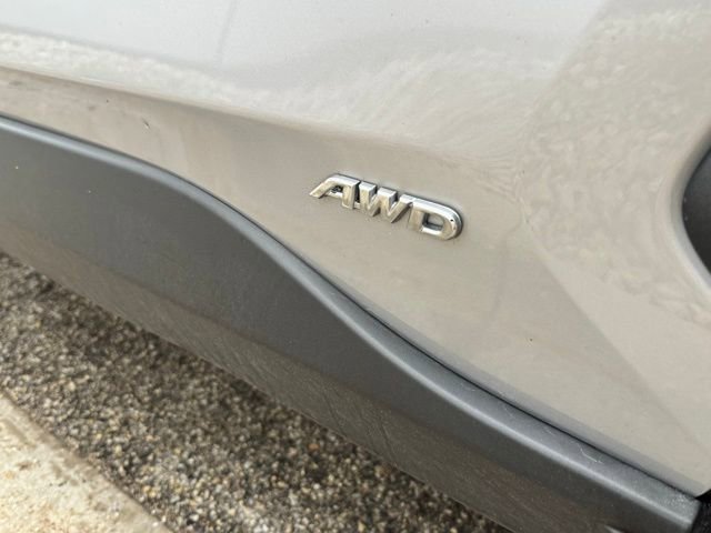 Certified 2019 Toyota RAV4 LE image 38