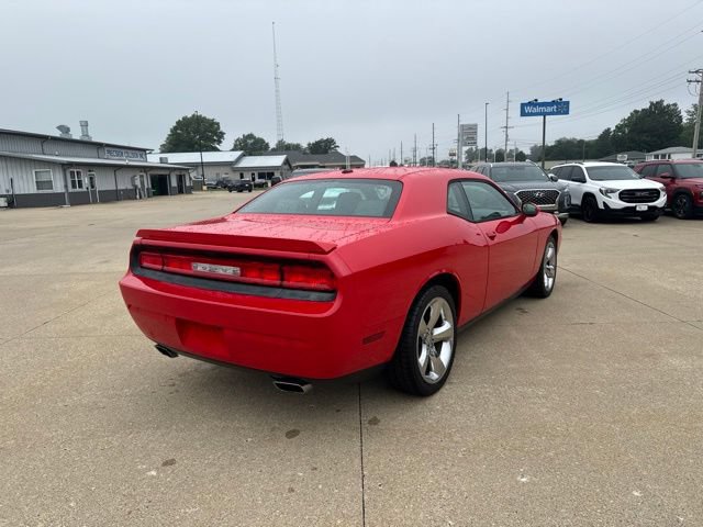Used 2014 Dodge Challenger SXT Plus RWD image 7
