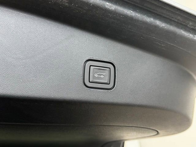 New 2025 Cadillac Lyriq Luxury image 45