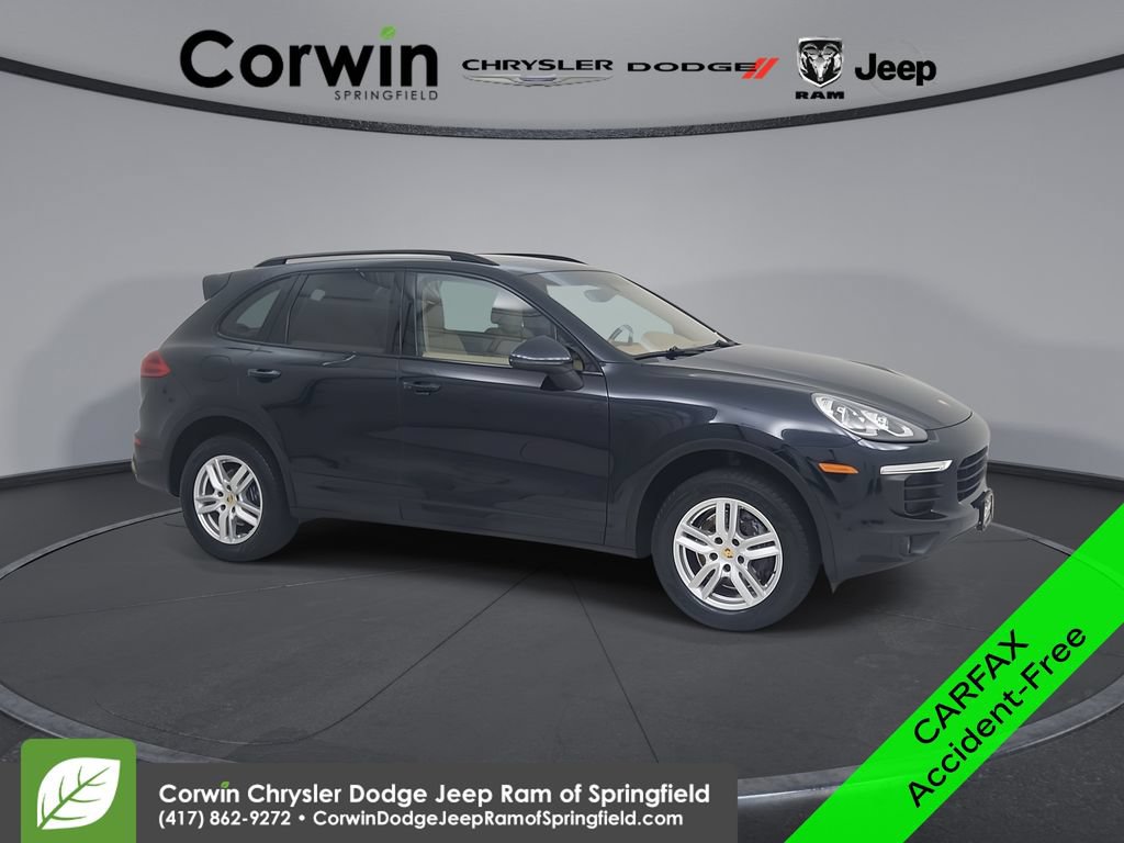 Used 2016 Porsche Cayenne AWD/4WD image 1