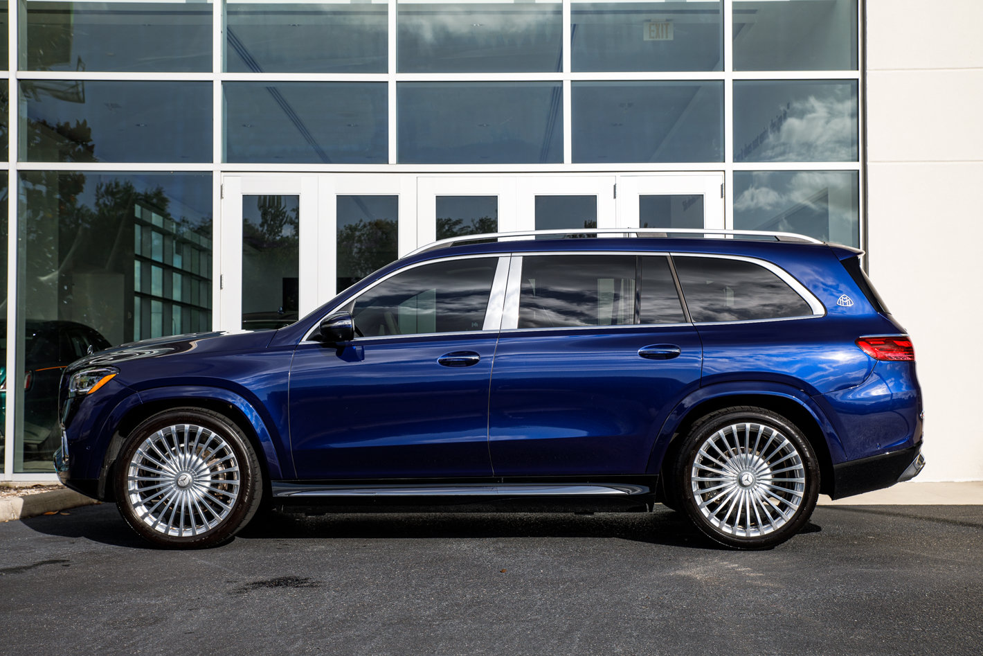 Used 2026 Mercedes-Benz Maybach GLS 600 4MATIC image 6