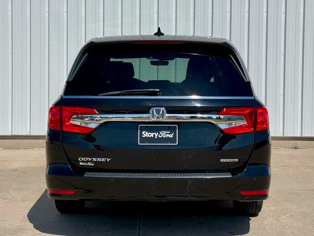 Used 2018 Honda Odyssey Touring image 5