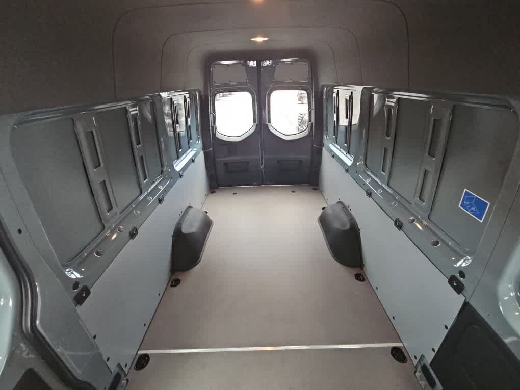 New 2026 Mercedes-Benz Sprinter 2500 image 15