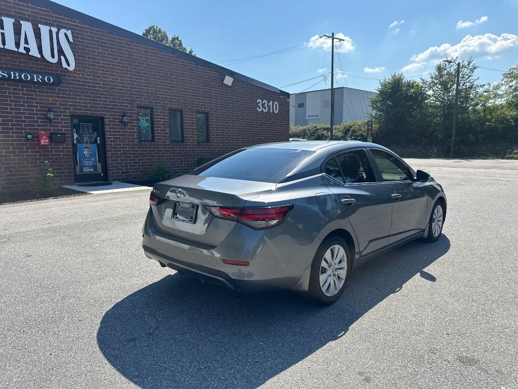 Used 2020 Nissan Sentra S FWD image 7