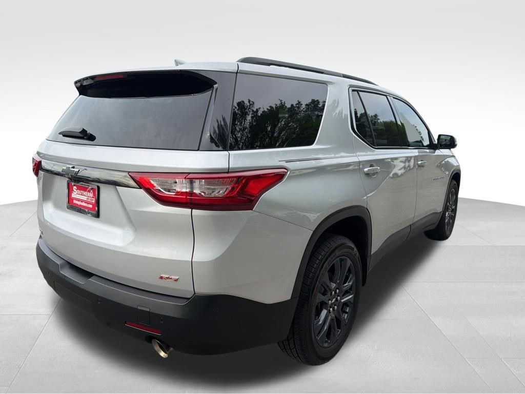Used 2021 Chevrolet Traverse RS image 5