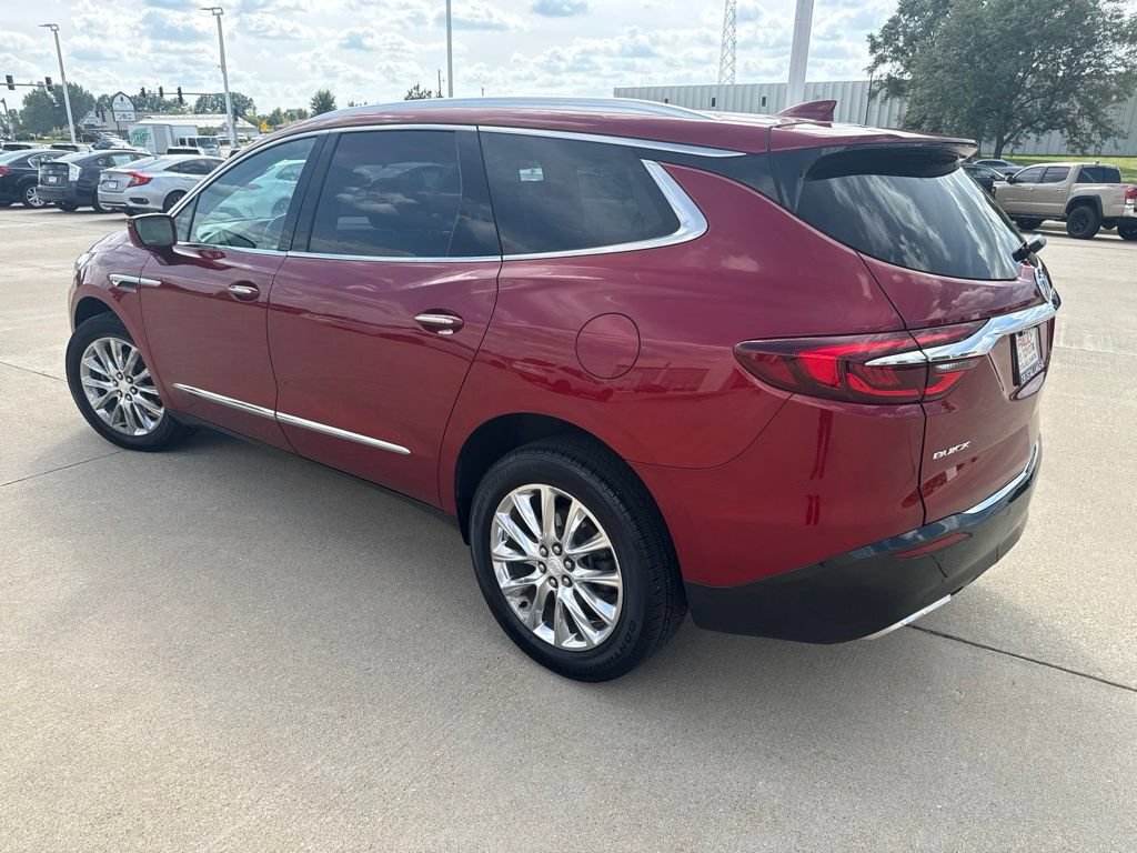 Used 2018 Buick Enclave Premium w/ Experience Buick Package AWD/4WD image 5