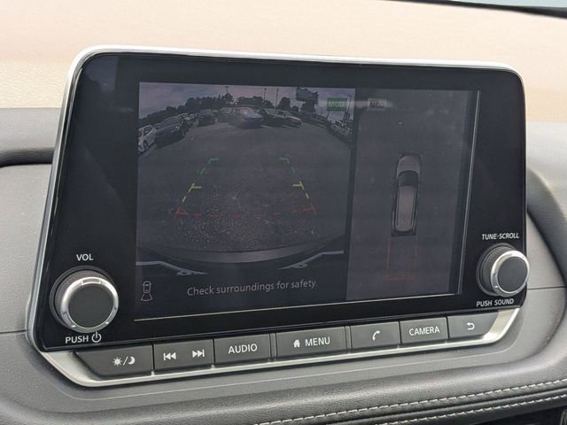 Used 2023 Nissan Rogue SL AWD/4WD image 21