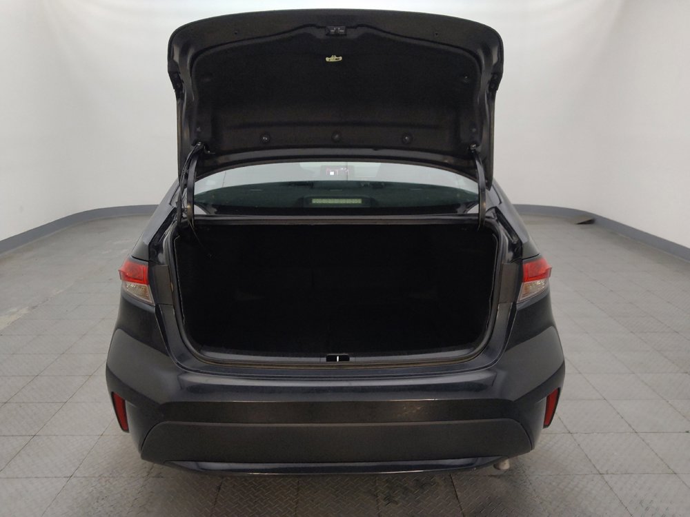 Used 2022 Toyota Corolla LE FWD image 29