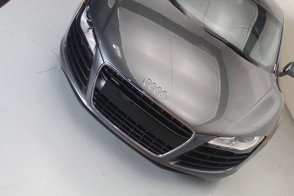 Used 2008 Audi R8 V8 image 9