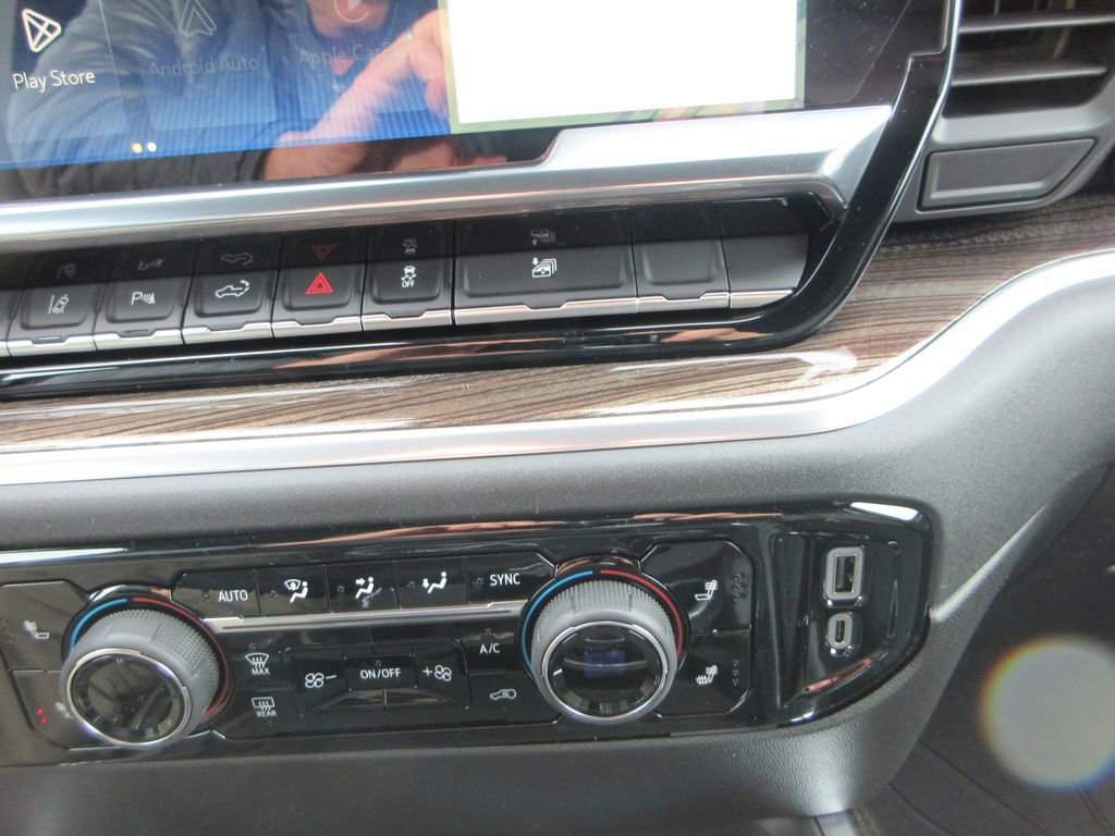 New 2026 Chevrolet Silverado 3500 LT image 32