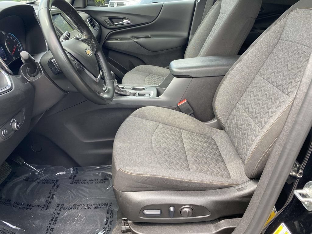 Used 2024 Chevrolet Equinox LT AWD/4WD image 13
