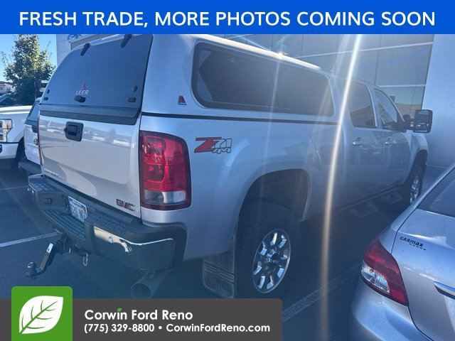Used 2012 GMC Sierra 2500 SLT w/ SLT Convenience Package AWD/4WD image 7
