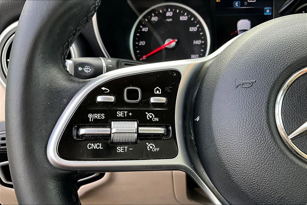 Used 2022 Mercedes-Benz GLC 300 w/ Premium Package Lite image 26