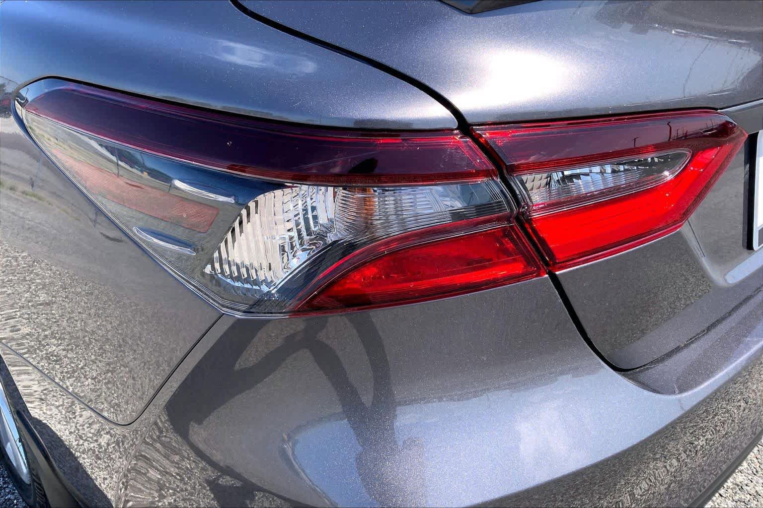 Used 2024 Toyota Camry LE FWD image 28