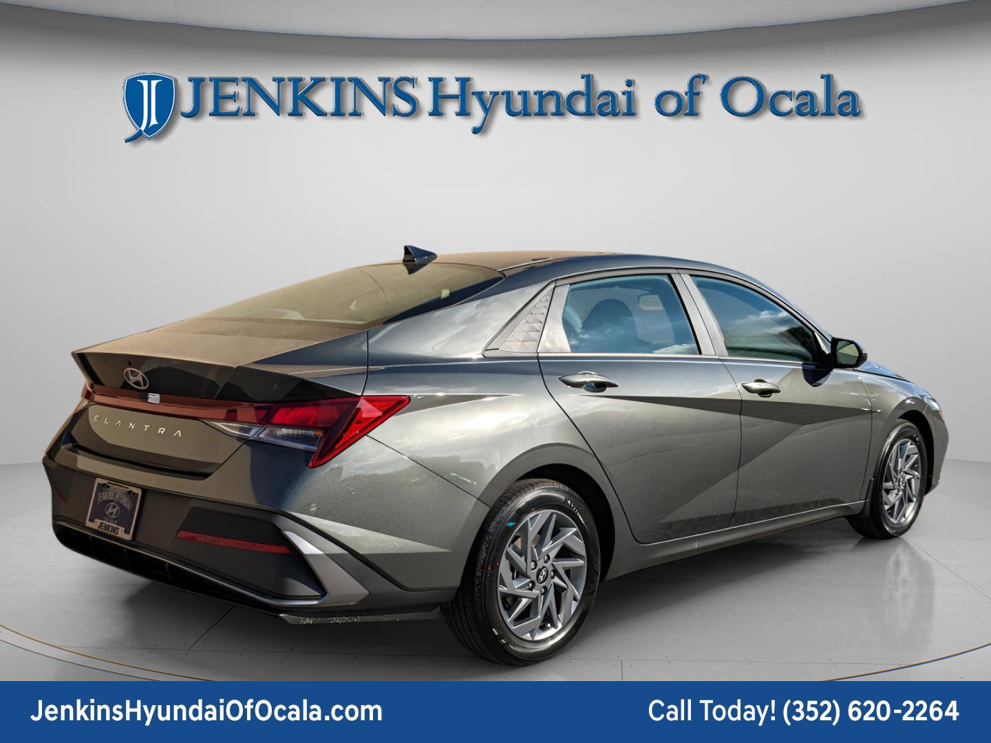 New 2026 Hyundai Elantra Sport image 3