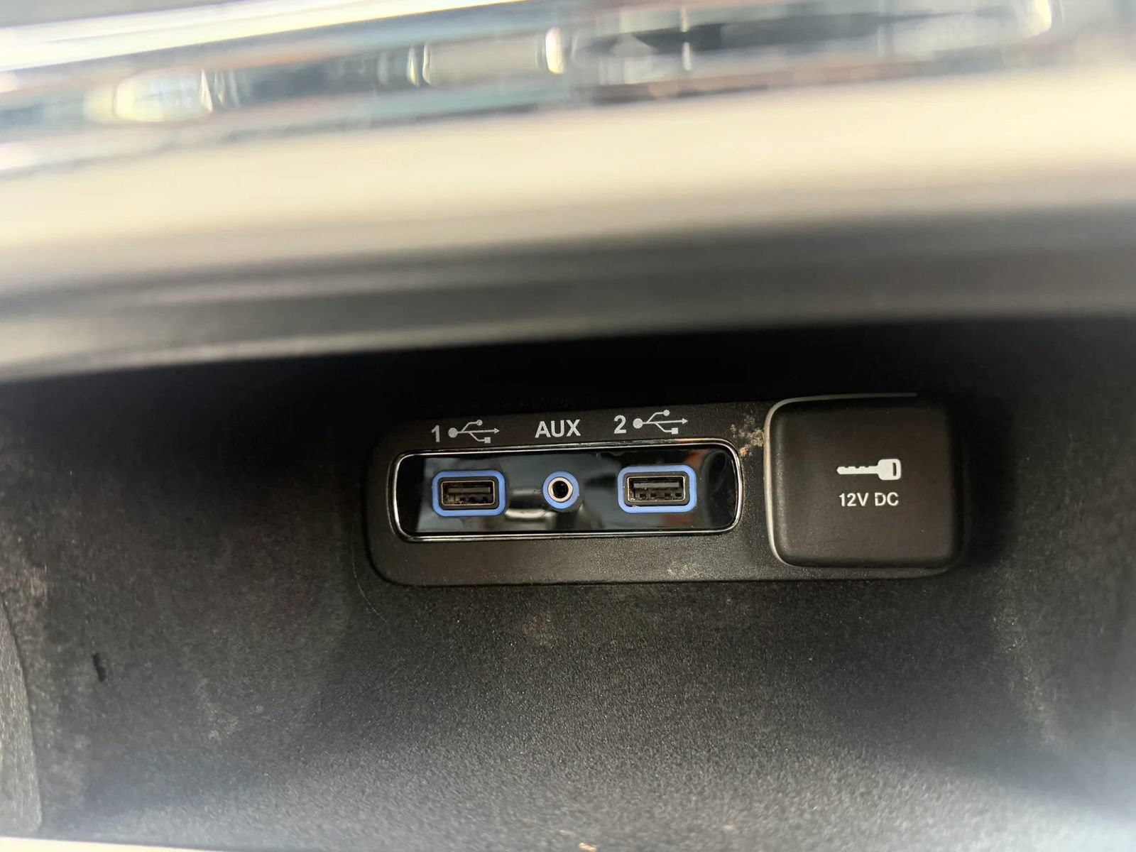 Used 2018 Jeep Grand Cherokee Laredo AWD/4WD image 25