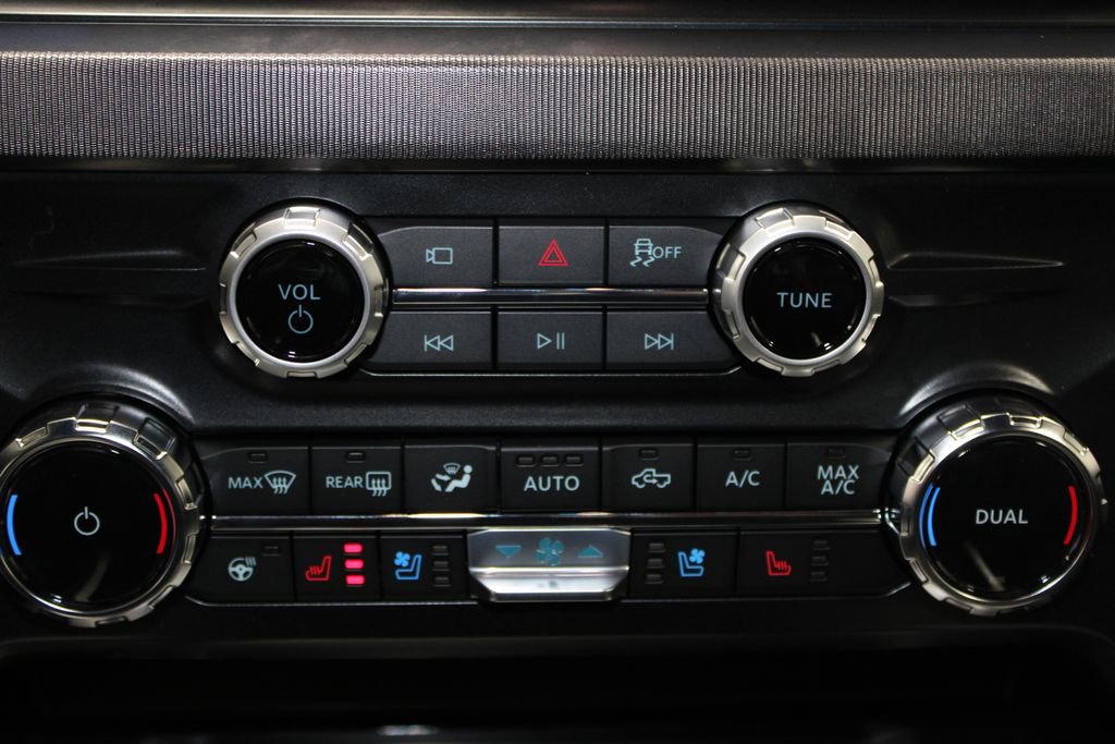 New 2026 Ford F250 Platinum image 57