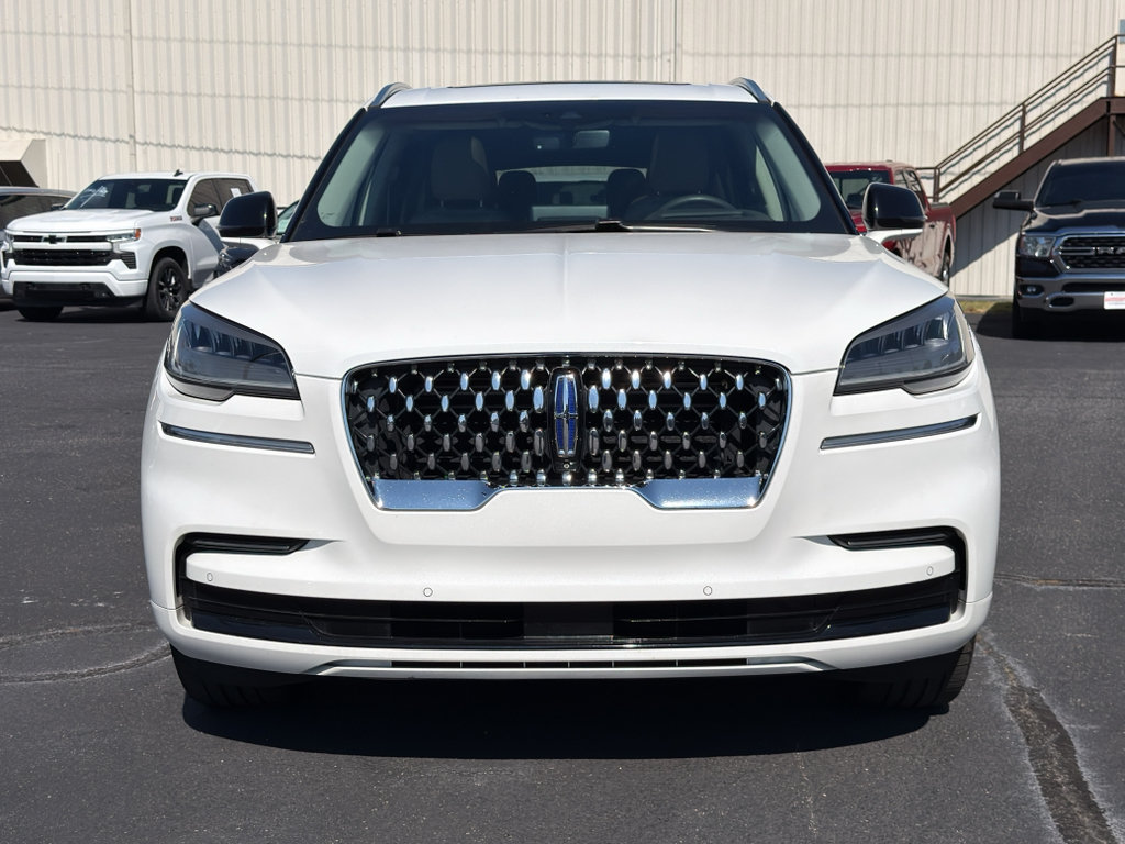 Used 2023 Lincoln Aviator Grand Touring w/ Equipment Group 301A AWD/4WD image 3