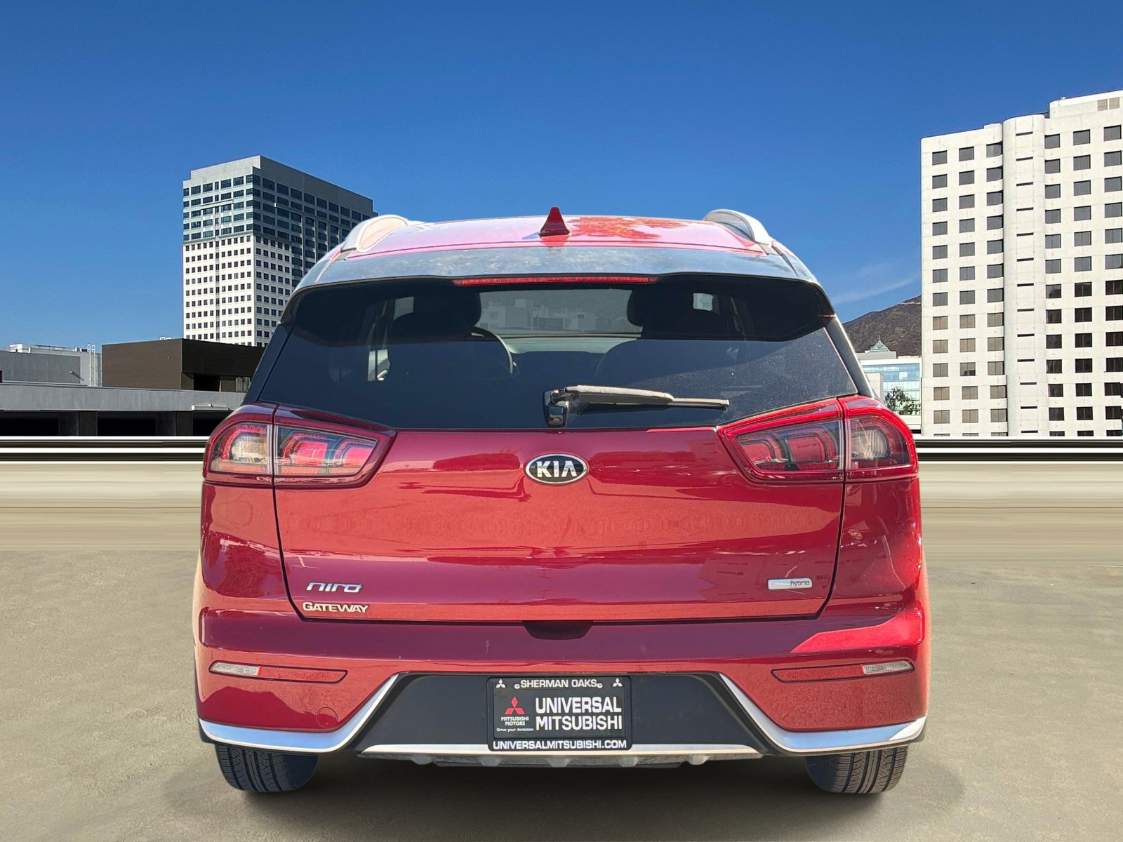 Used 2019 Kia Niro LX FWD image 4