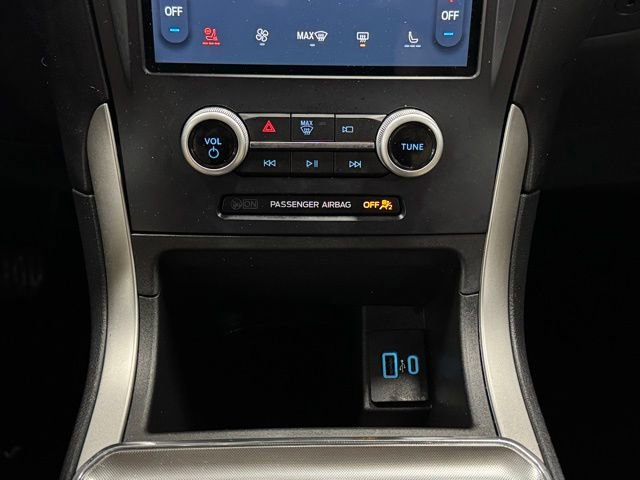 Used 2022 Ford Edge SEL w/ Convenience Package image 32