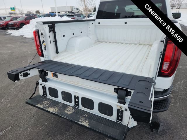 Used 2024 GMC Sierra 1500 SLT image 32