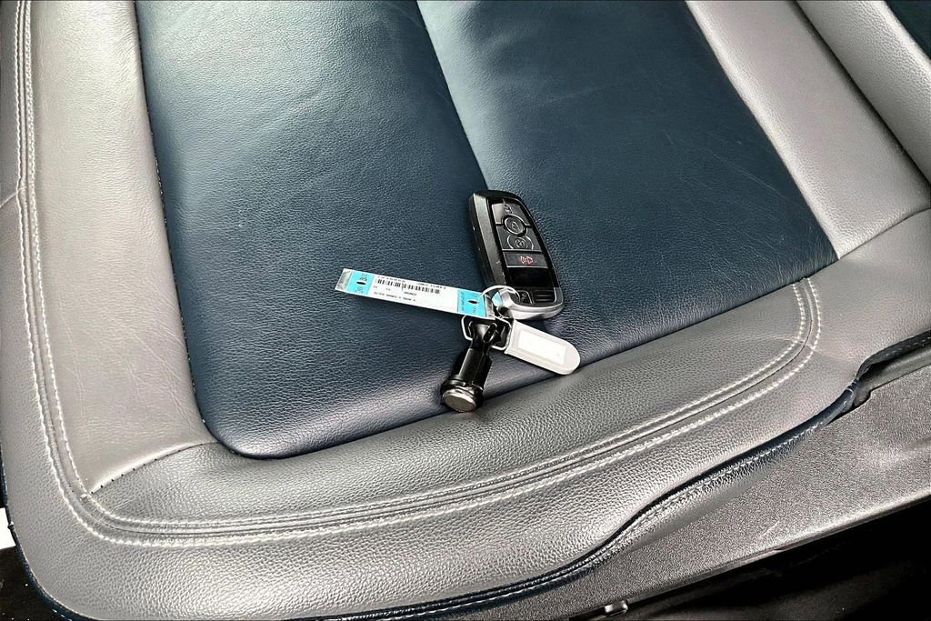 Used 2024 Ford Bronco Outer Banks image 30